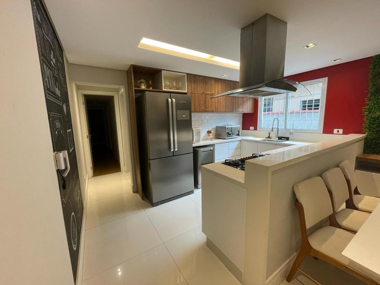 Linda Casa Com Piscina Em Pousada