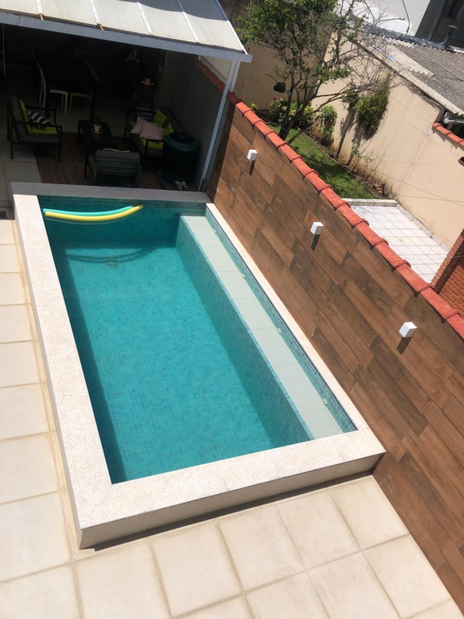 Linda Casa Com Piscina Em Pousada