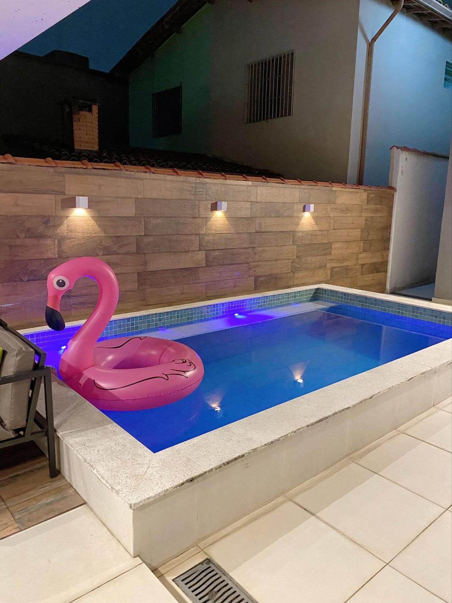 Pousada Linda Casa Com Piscina Em